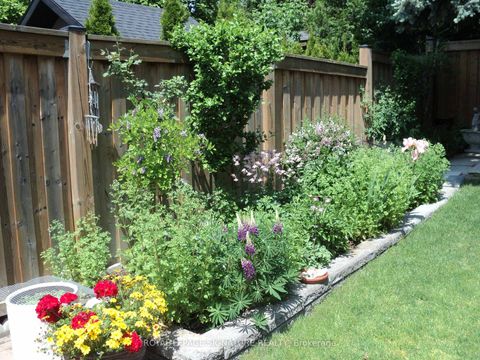 Photo 37 at 136 Cranbrooke Avenue, Lawrence Park North, Toronto