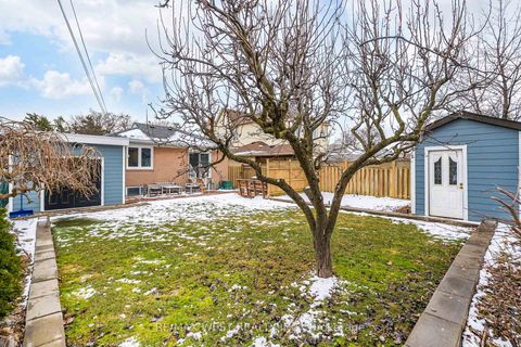 Photo 37 at 22 Dimplefield Place, West Deane, Toronto