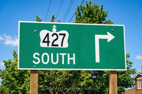 Photo 46 at 22 Dimplefield Place, West Deane, Toronto