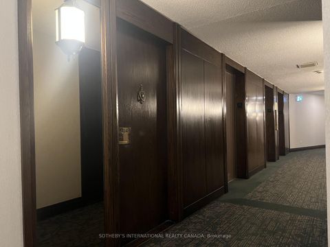 Photo 4 at 1414 - 55 Harbour Square, Waterfront Communities C1, Toronto