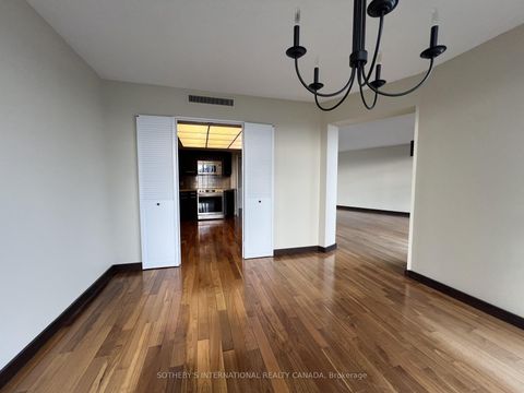 Photo 12 at 1414 - 55 Harbour Square, Waterfront Communities C1, Toronto