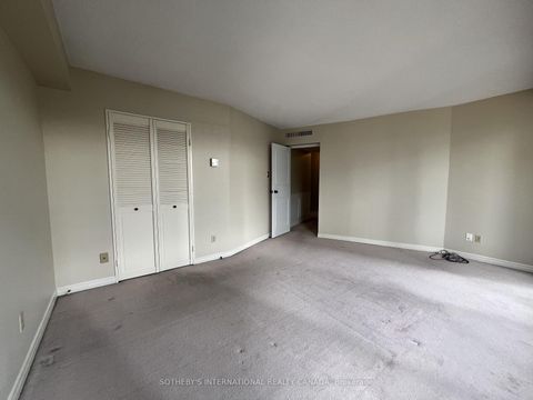 Photo 23 at 1414 - 55 Harbour Square, Waterfront Communities C1, Toronto