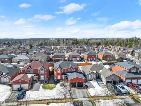 Photo 2 at 2292 Jack Crescent, Alcona, Innisfil