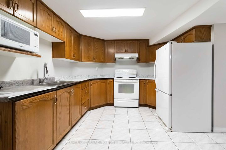 Photo 40 at 286 Fernforest Drive, Wellington, Brampton