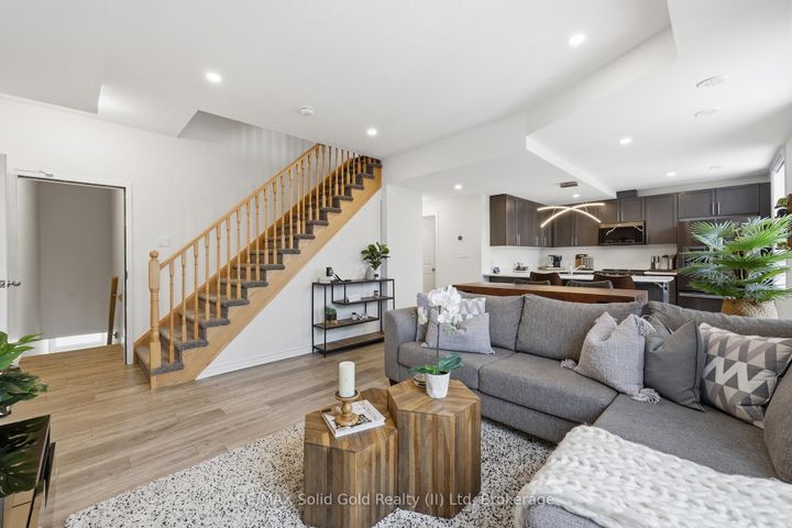 Photo 8 at 58 - 383 Dundas Street E, Waterdown, Hamilton