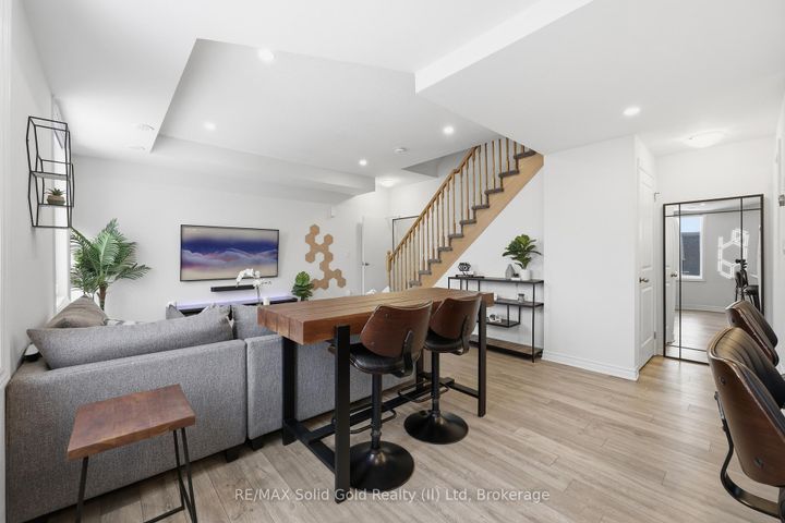 Photo 10 at 58 - 383 Dundas Street E, Waterdown, Hamilton