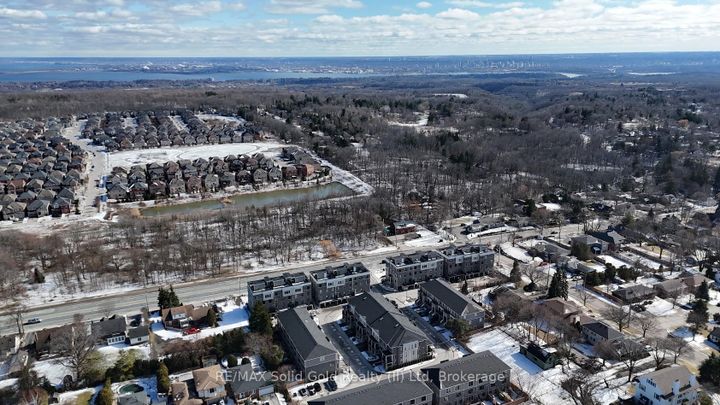 Photo 37 at 58 - 383 Dundas Street E, Waterdown, Hamilton