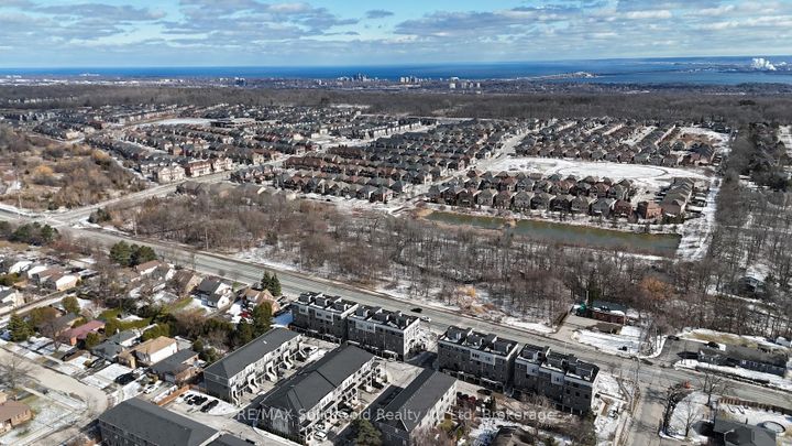 Photo 38 at 58 - 383 Dundas Street E, Waterdown, Hamilton
