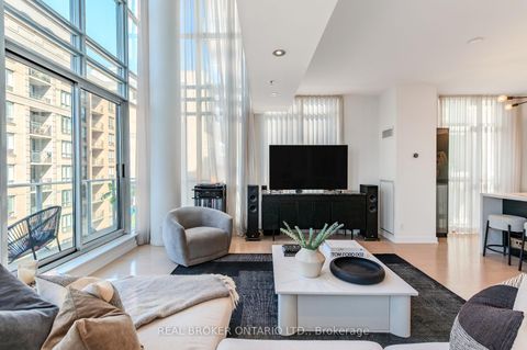 Photo 5 at Lph22 - 21 Nelson Street, Waterfront Communities C1, Toronto