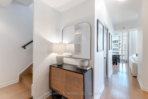 Photo 19 at Lph22 - 21 Nelson Street, Waterfront Communities C1, Toronto