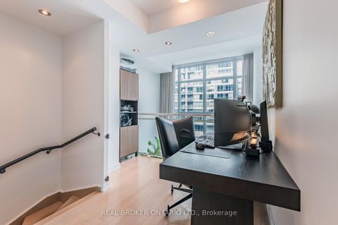 Photo 21 at Lph22 - 21 Nelson Street, Waterfront Communities C1, Toronto