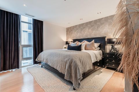 Photo 23 at Lph22 - 21 Nelson Street, Waterfront Communities C1, Toronto