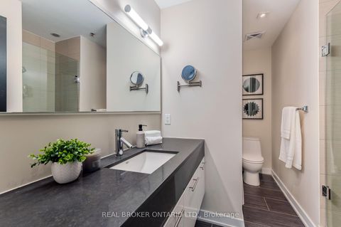 Photo 28 at Lph22 - 21 Nelson Street, Waterfront Communities C1, Toronto