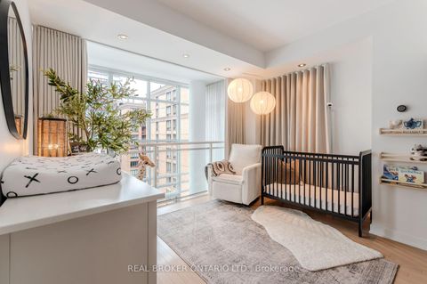 Photo 30 at Lph22 - 21 Nelson Street, Waterfront Communities C1, Toronto