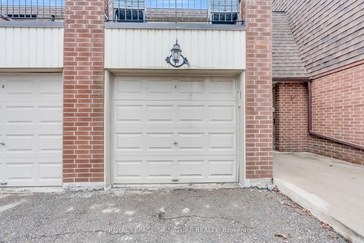 Photo 3 at #20 - 6240 Montevideo Road, Meadowvale, Mississauga