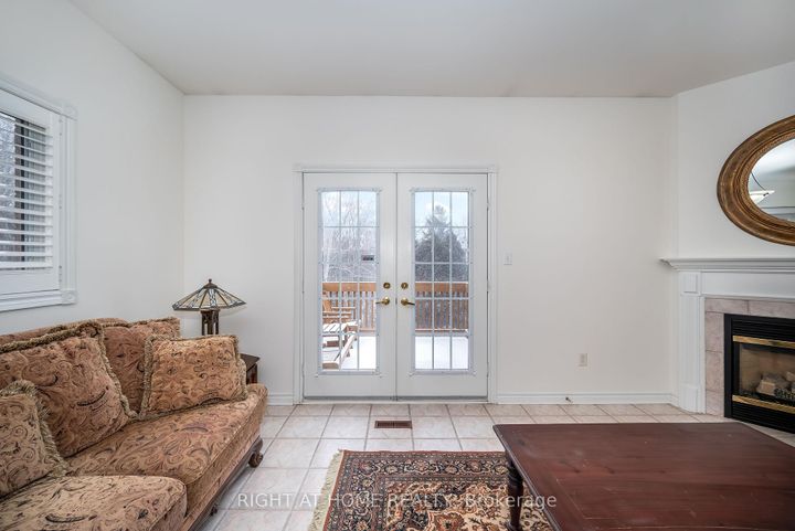 Photo 28 at 46 Woodhaven Crescent, Oak Ridges, Richmond Hill