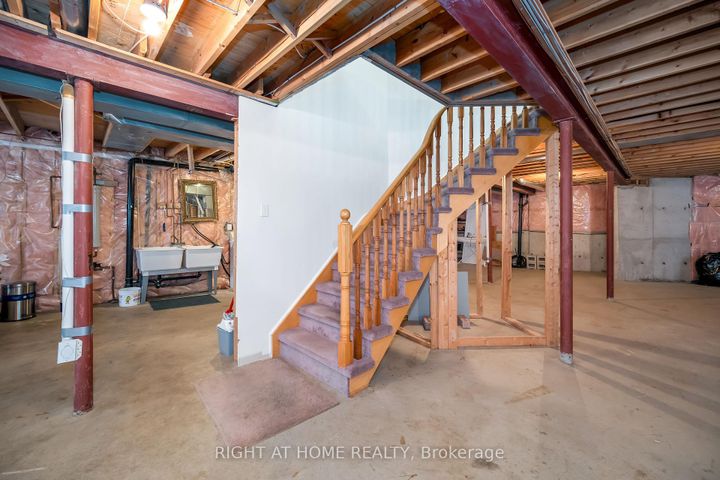 Photo 38 at 46 Woodhaven Crescent, Oak Ridges, Richmond Hill