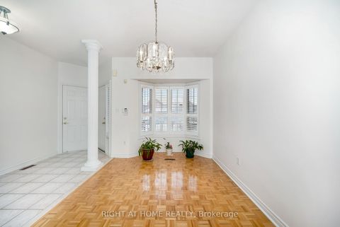 Photo 14 at 46 Woodhaven Crescent, Oak Ridges, Richmond Hill