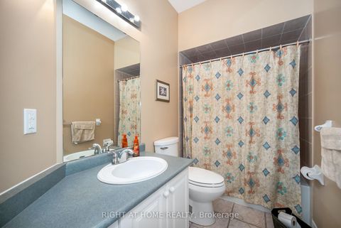 Photo 36 at 46 Woodhaven Crescent, Oak Ridges, Richmond Hill