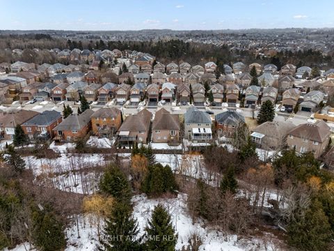 Photo 47 at 46 Woodhaven Crescent, Oak Ridges, Richmond Hill