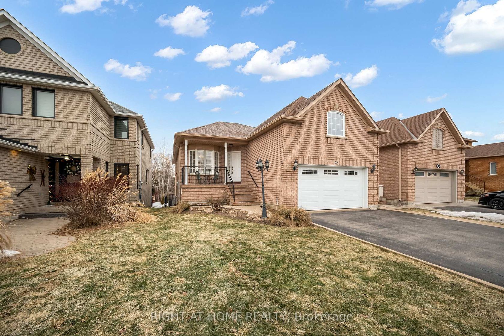 46 Woodhaven Crescent, Oak Ridges, Richmond Hill 