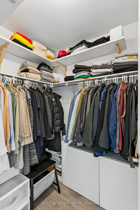 Photo 13 at 732 - 591 Sheppard Ave Avenue E, Bayview Village, Toronto