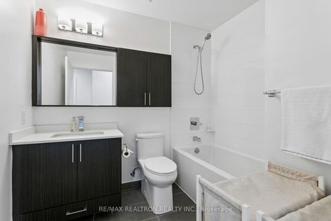 Photo 18 at 732 - 591 Sheppard Ave Avenue E, Bayview Village, Toronto