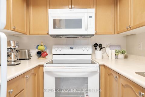 Photo 11 at 3009 - 18 Yonge Street, Waterfront Communities C1, Toronto