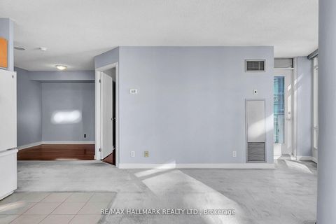 Photo 4 at 2209 - 373 Front Street W, Waterfront Communities C1, Toronto