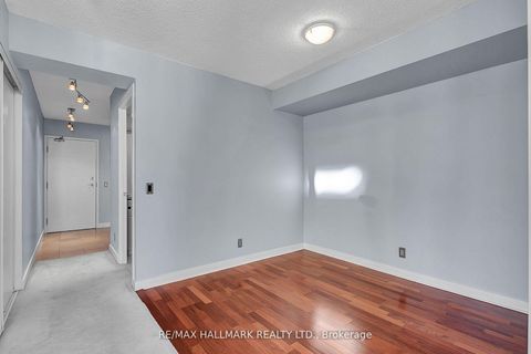 Photo 18 at 2209 - 373 Front Street W, Waterfront Communities C1, Toronto