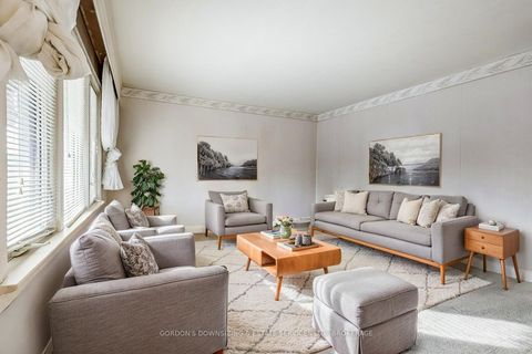 Photo 9 at 402 Division Street, O'Neill, Oshawa