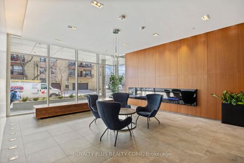 Photo 3 at 407 - 2800 Keele Street, CFB, Toronto