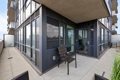 Photo 20 at 407 - 2800 Keele Street, CFB, Toronto