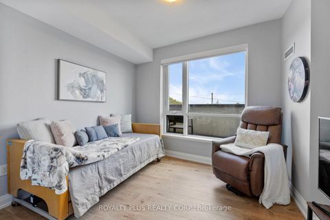 Photo 24 at 407 - 2800 Keele Street, CFB, Toronto