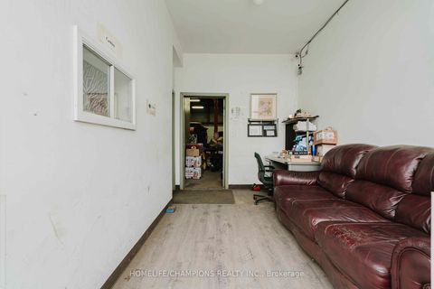 Photo 3 at 12 - 2835 Markham Road, Rouge E11, Toronto