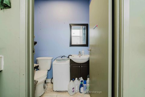 Photo 7 at 12 - 2835 Markham Road, Rouge E11, Toronto