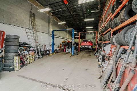 Photo 11 at 12 - 2835 Markham Road, Rouge E11, Toronto