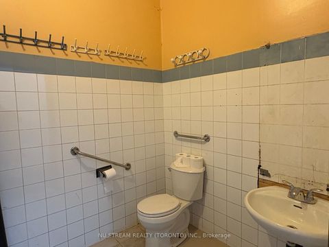 Photo 5 at 688 Gerrard Street, North Riverdale, Toronto