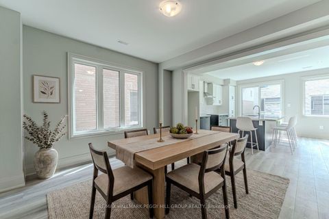 Photo 4 at 5 Amsterdam Drive, Shore, Barrie