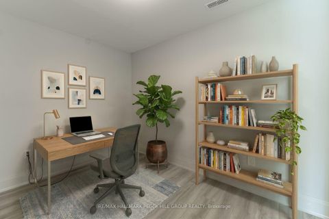 Photo 5 at 5 Amsterdam Drive, Shore, Barrie