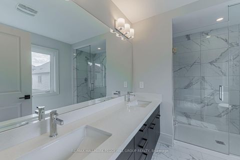 Photo 7 at 5 Amsterdam Drive, Shore, Barrie