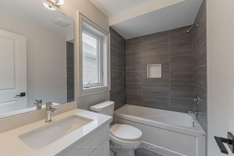 Photo 11 at 5 Amsterdam Drive, Shore, Barrie