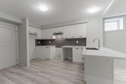 Photo 12 at 5 Amsterdam Drive, Shore, Barrie