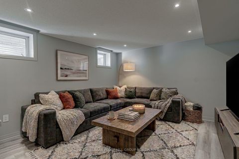 Photo 14 at 5 Amsterdam Drive, Shore, Barrie