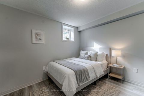 Photo 15 at 5 Amsterdam Drive, Shore, Barrie