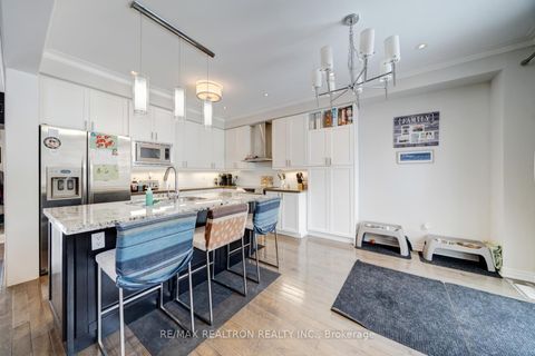 Photo 15 at 22 Northern Dancer Drive, Windfields, Oshawa