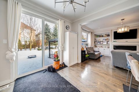 Photo 16 at 22 Northern Dancer Drive, Windfields, Oshawa