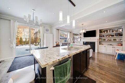 Photo 21 at 22 Northern Dancer Drive, Windfields, Oshawa