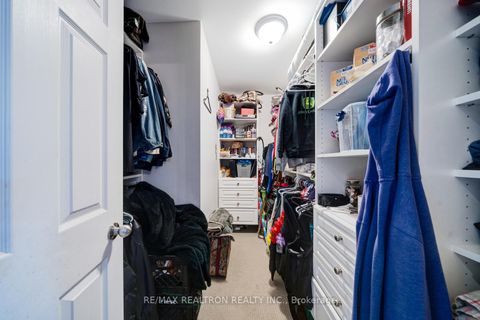 Photo 26 at 22 Northern Dancer Drive, Windfields, Oshawa