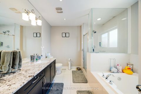 Photo 27 at 22 Northern Dancer Drive, Windfields, Oshawa